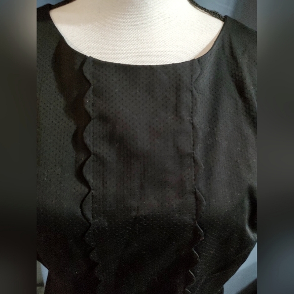 NWT Talbots brand size 10P little black dress with scallop pattern detail on top - Picture 3 of 10